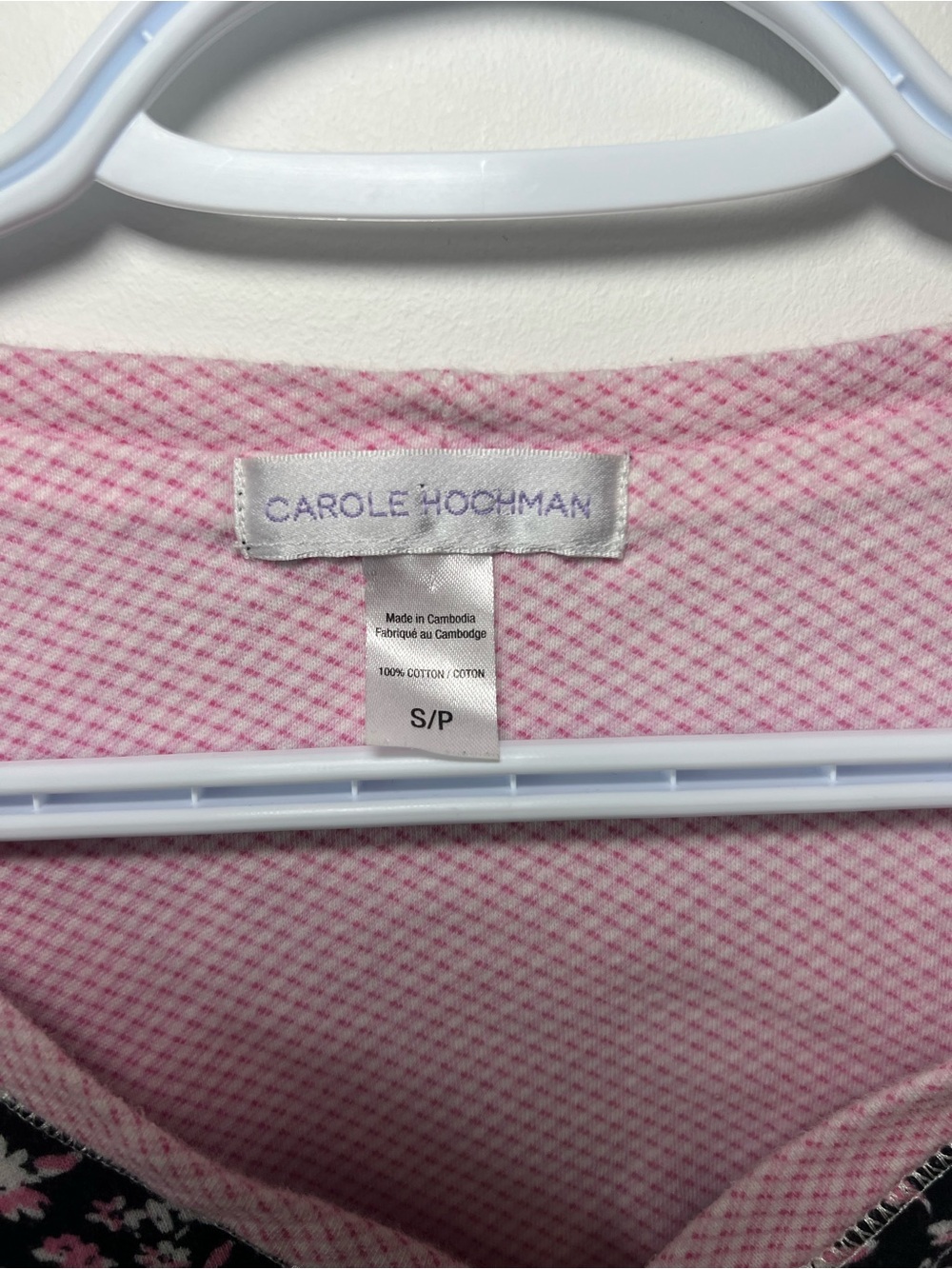 Carole Hochman Women’s Small Black with Pink Florals and Trim Pyjama Top - Picture 3 of 5